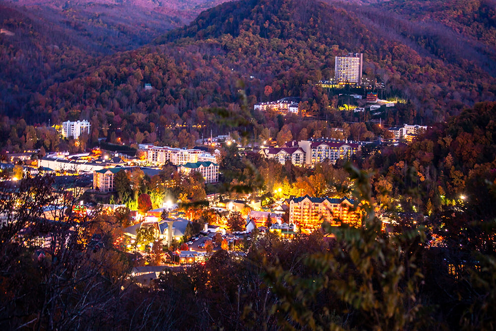 gatlinburg-nightlife-feature