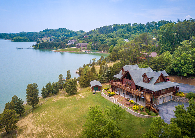 Pigeon Forge - Lakeshore Mountain Lodge - Exterior