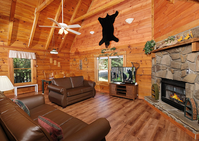 Pigeon Forge - Smoky Memories - Featured