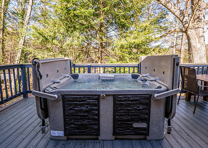 Pigeon Forge - Woodland Bliss - Featured