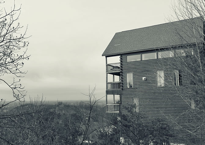 Pigeon Forge cabin rental Divine Winds exterior