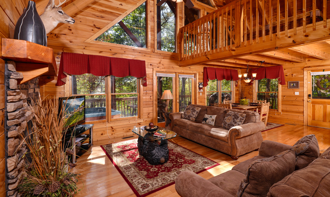 Pigeon Forge Cabin – Bear Footin’