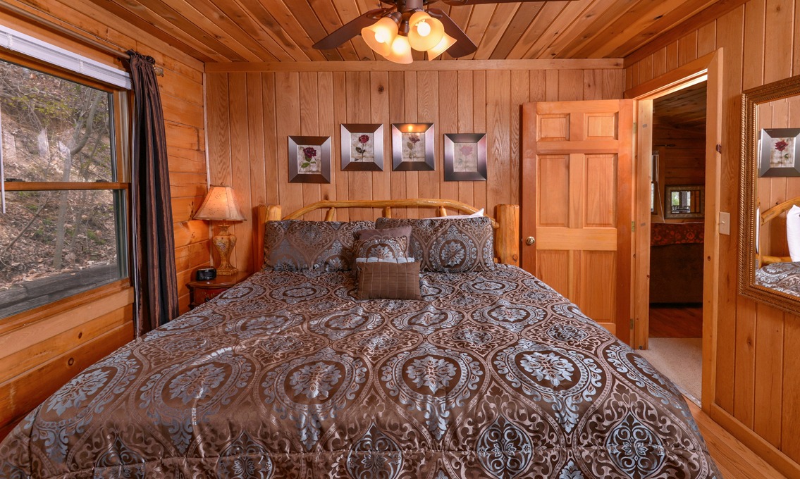 Pigeon Forge, TN Cabin Irresistible