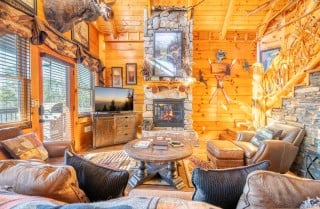 Pigeon Forge Unrivaled Overview