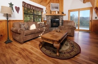 Gatlinburg Cabins - Bella Vista - living-room