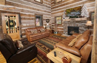 Gatlinburg - Barnwood Ridge - Living Room