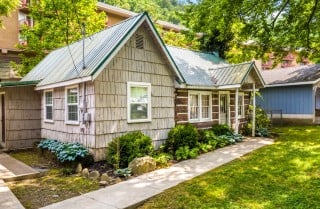 Gatlinburg Cabin- On River Time – Overview
