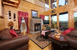 Pigeon Forge - Bearway to Heaven - Living Room