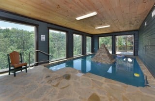 Pigeon Forge Cabin - Big Forest Lodge - Indoor Pool