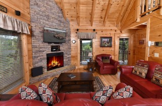 Pigeon Forge Cabin- Ever After – Living Room