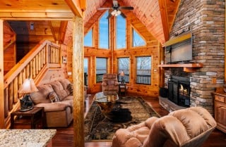 pigeon forge lazy bear retreat overview