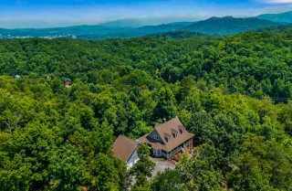 Pigeon Forge Shadow Ridge Retreat Overview