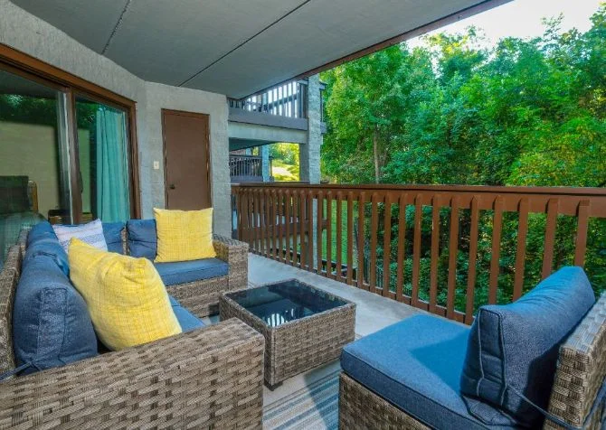 1-2 Bedroom Cabins