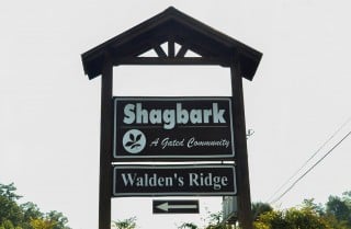 Pigeon Forge - Shagbark Community - Entrance 